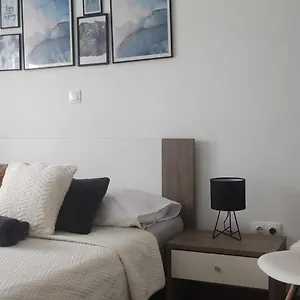  Apartman Tomena